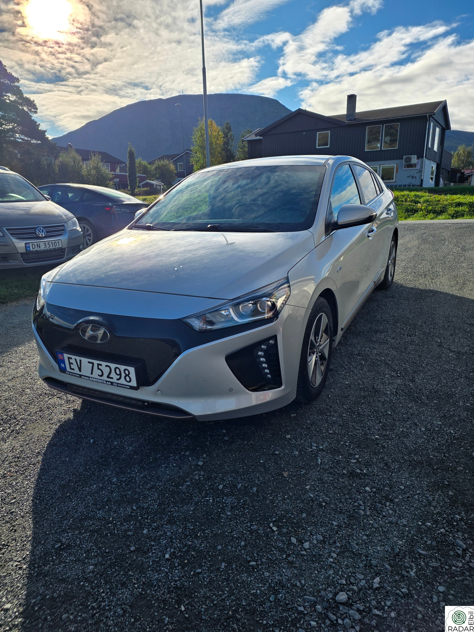 HYUNDAI IONIQ Teknikk