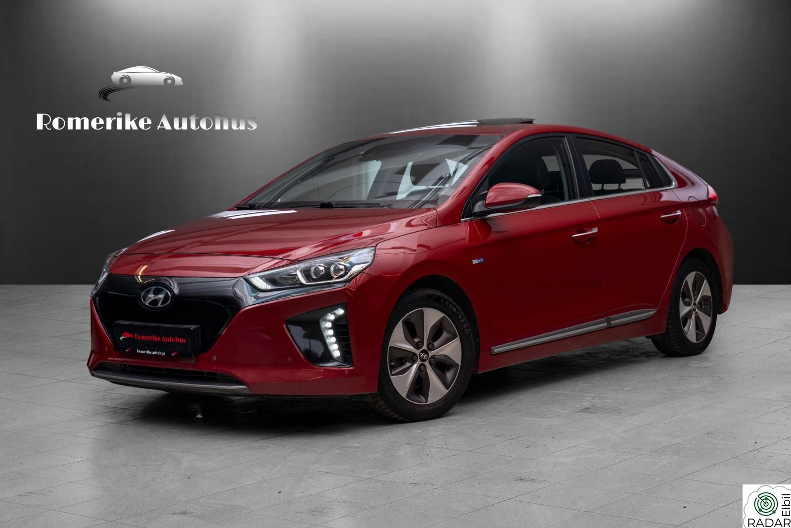 HYUNDAI IONIQ PREMIUM 280KM // Skinn, Soltak, Ventilerte seter, Kam++