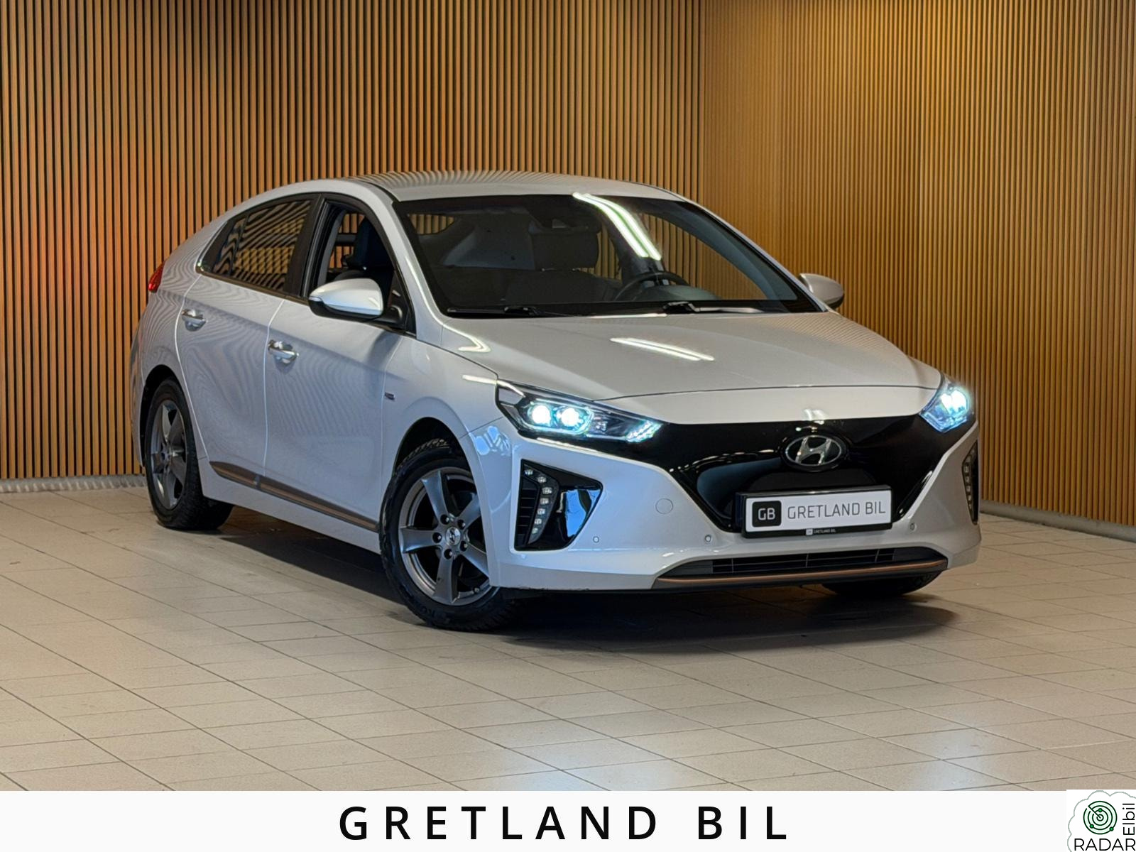 HYUNDAI IONIQ PREMIUM/SKINN/NAVI/KAMERA/CRUISE/DAB/NORSK BIL!