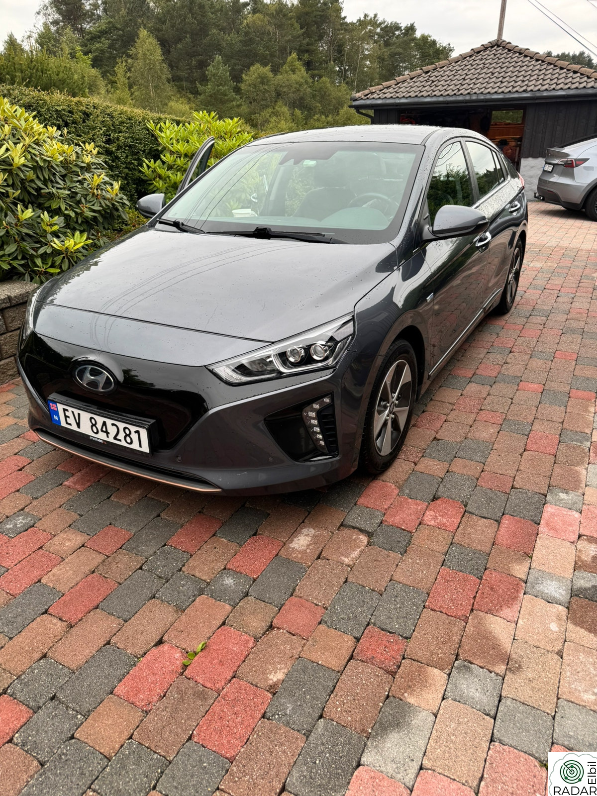 HYUNDAI IONIQ Teknikk