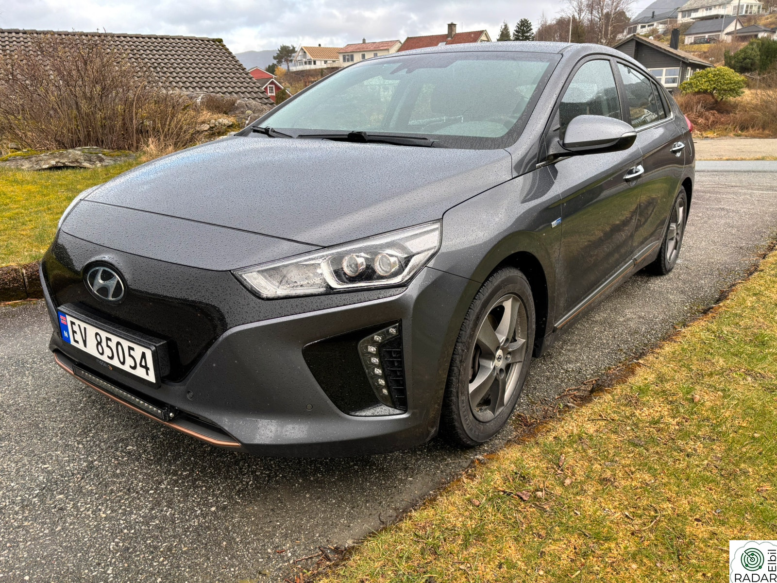 HYUNDAI IONIQ Teknikk