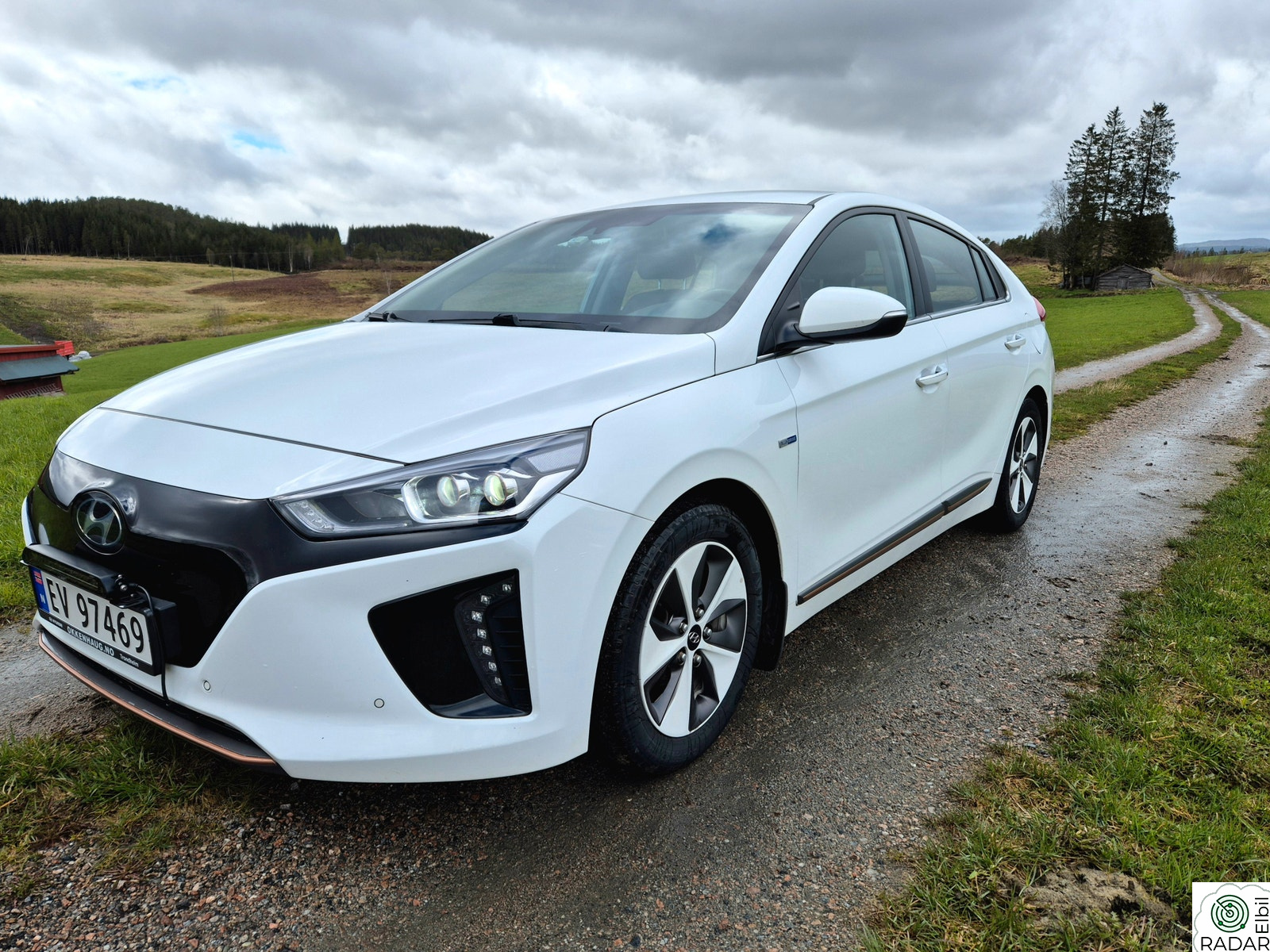 HYUNDAI IONIQ Teknikk