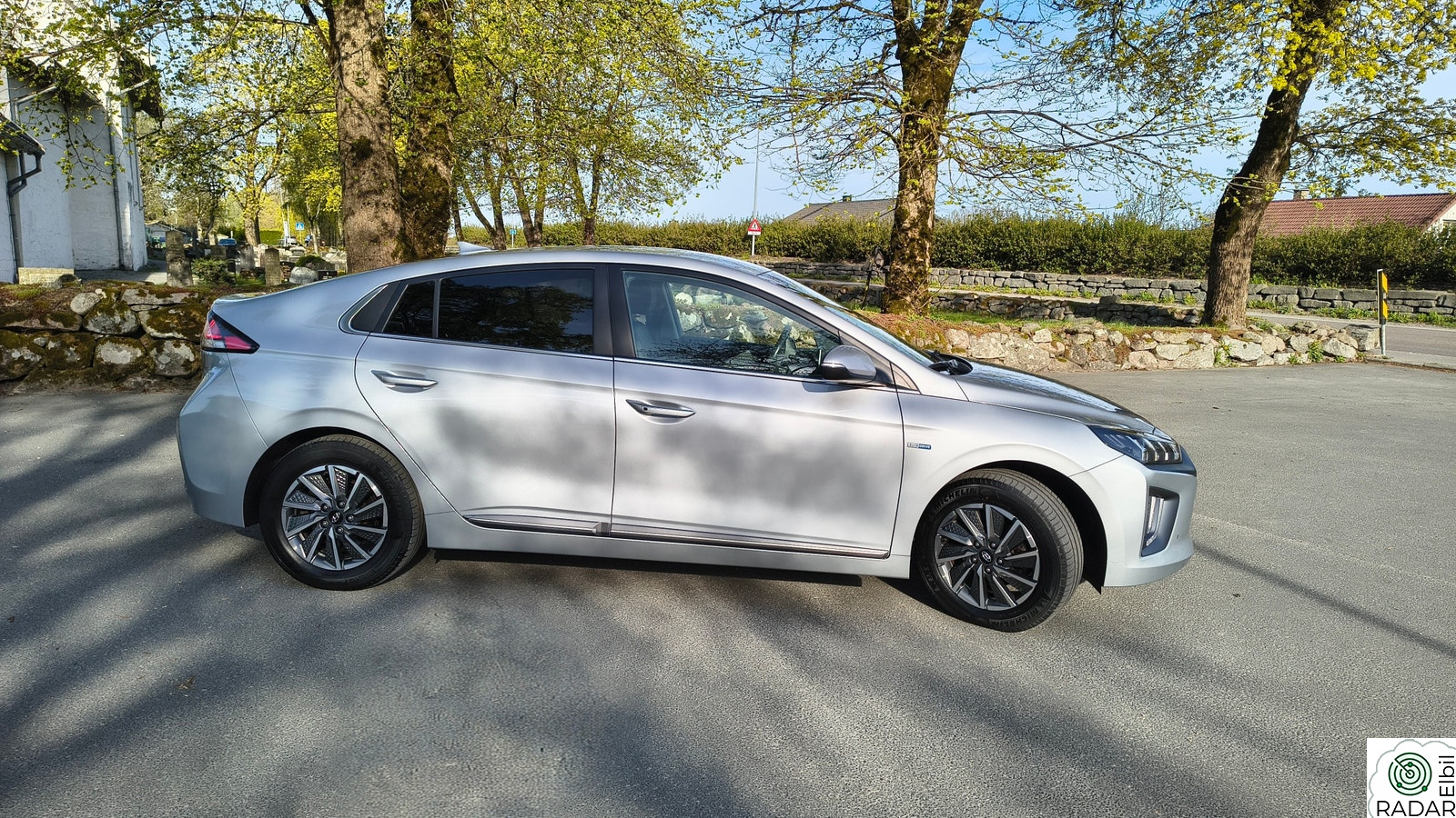 HYUNDAI IONIQ Premium