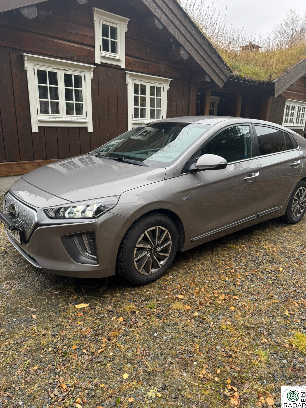 HYUNDAI IONIQ Premium Infinity - 38kWh 311km-WLTP - LED-bar