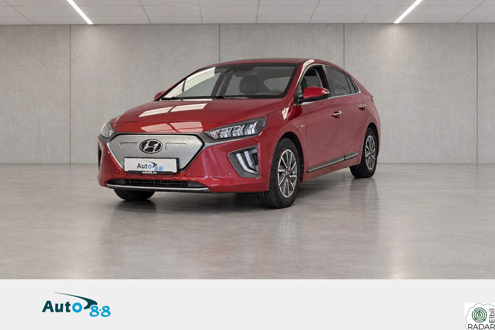 HYUNDAI IONIQ Premium Lav km Skinn Kamera Varme i seter og ratt++
