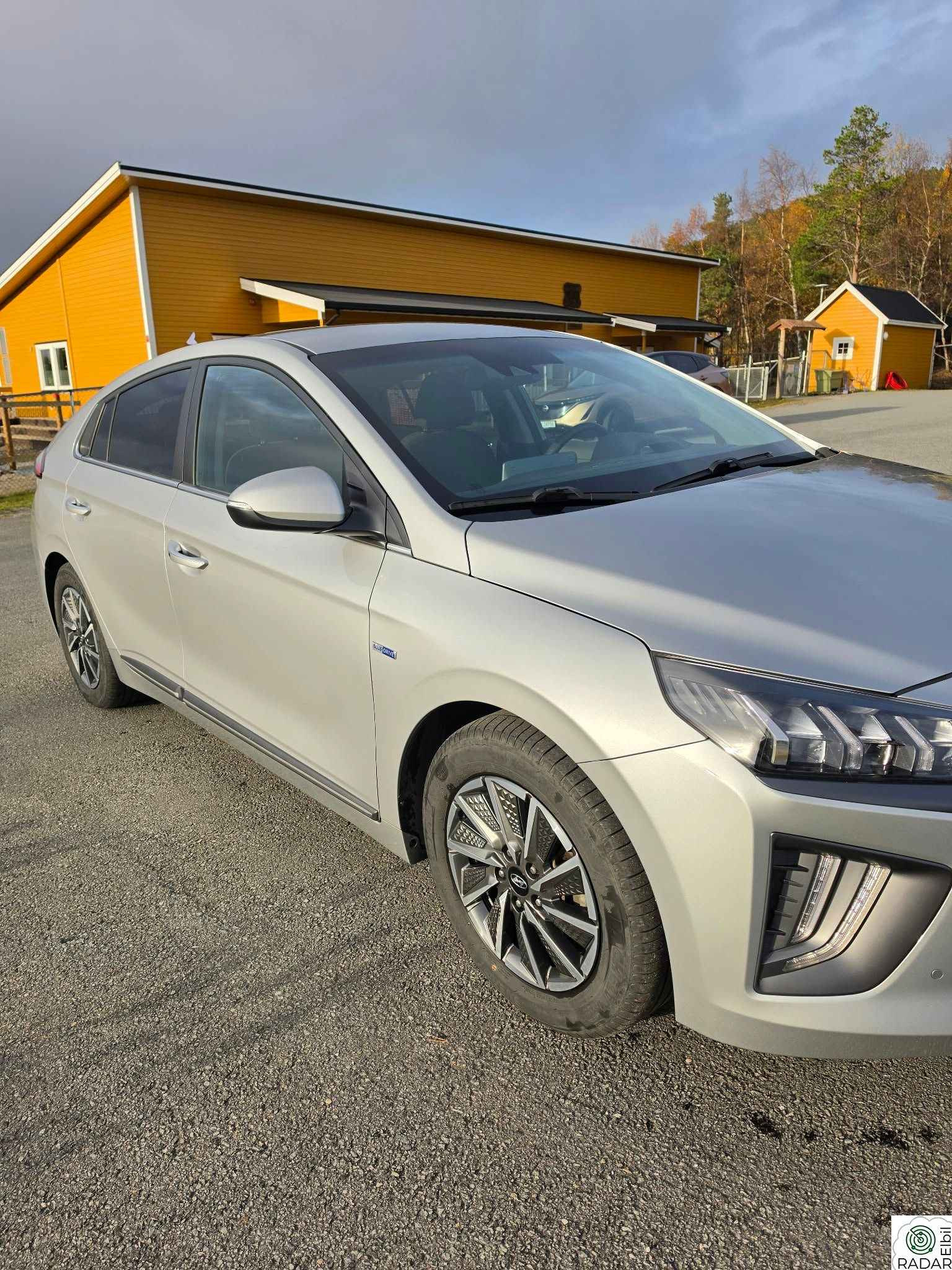 HYUNDAI IONIQ Premium