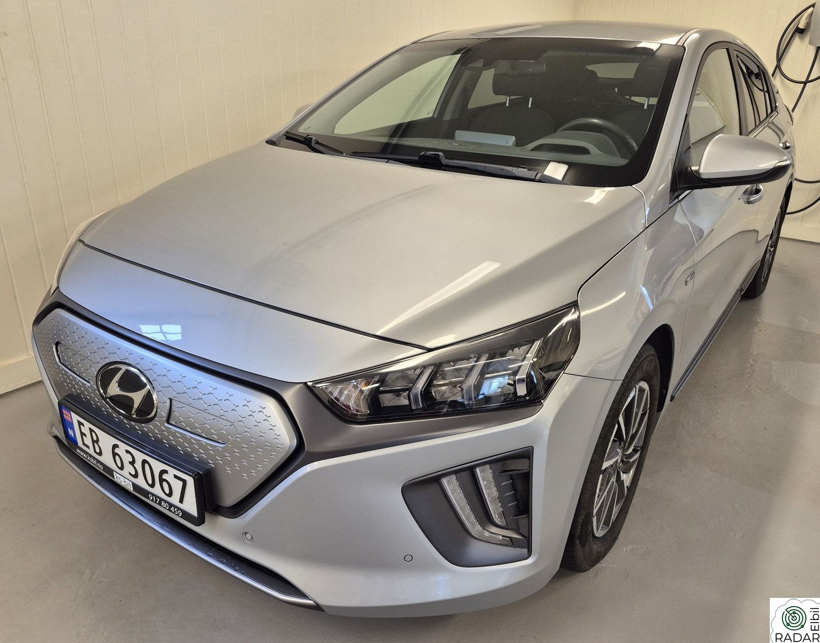 HYUNDAI IONIQ Premium/ACC/Kamera/DAB/Android Auto/Apple Carplay + +