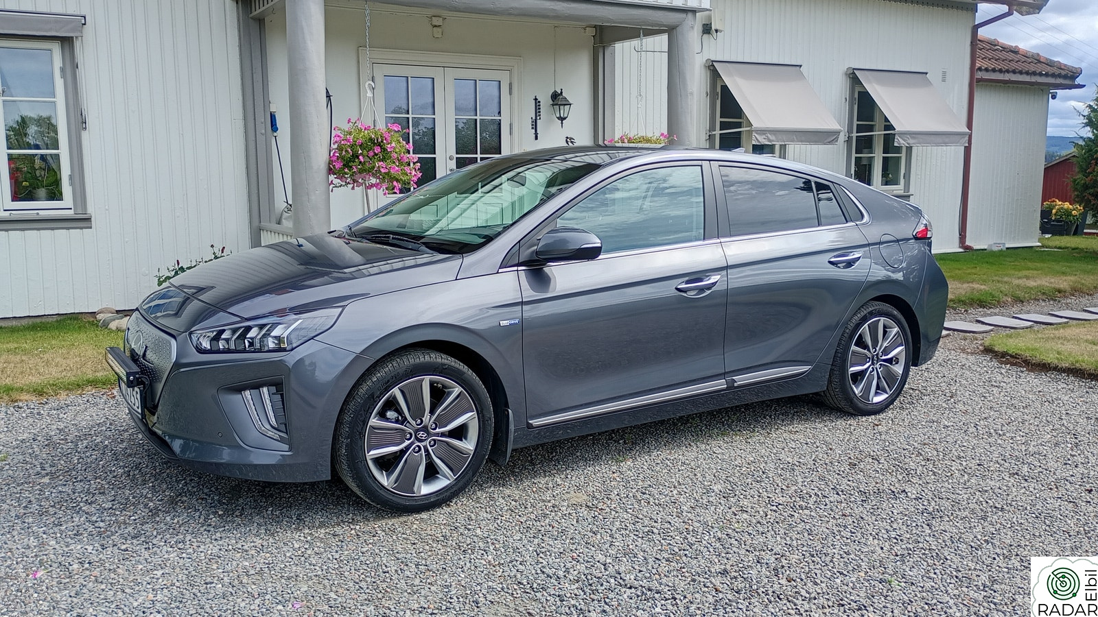 HYUNDAI IONIQ Premium