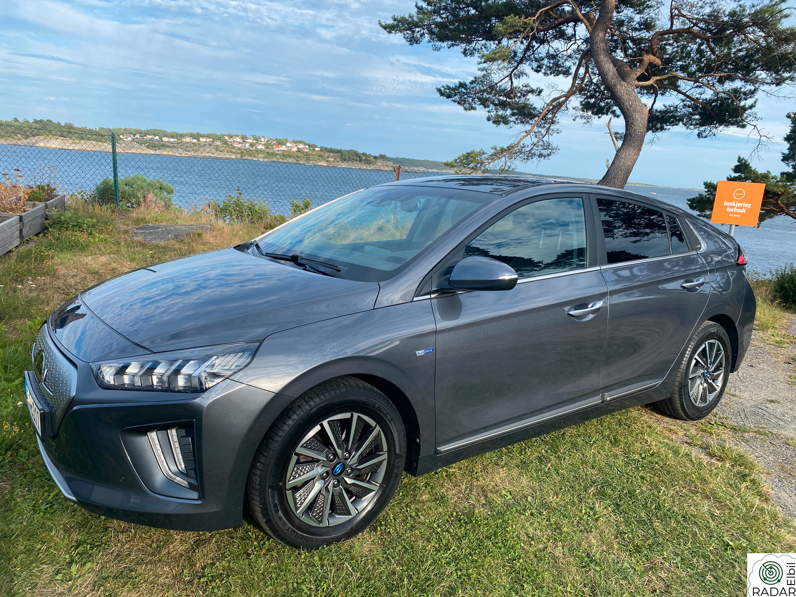 HYUNDAI IONIQ PEN!Premium.Skinn.ACC.APP.311KM