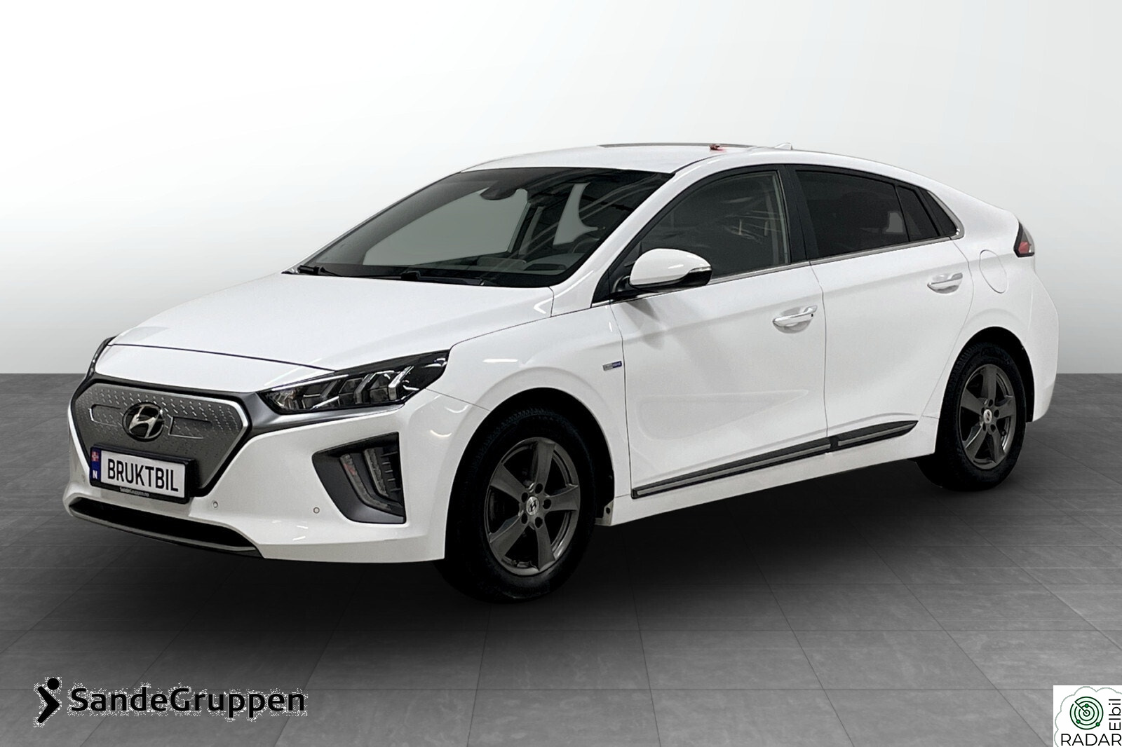 HYUNDAI IONIQ Premium / Topputstyrt / ACC / R.KAM / LEVERINGSKLAR!
