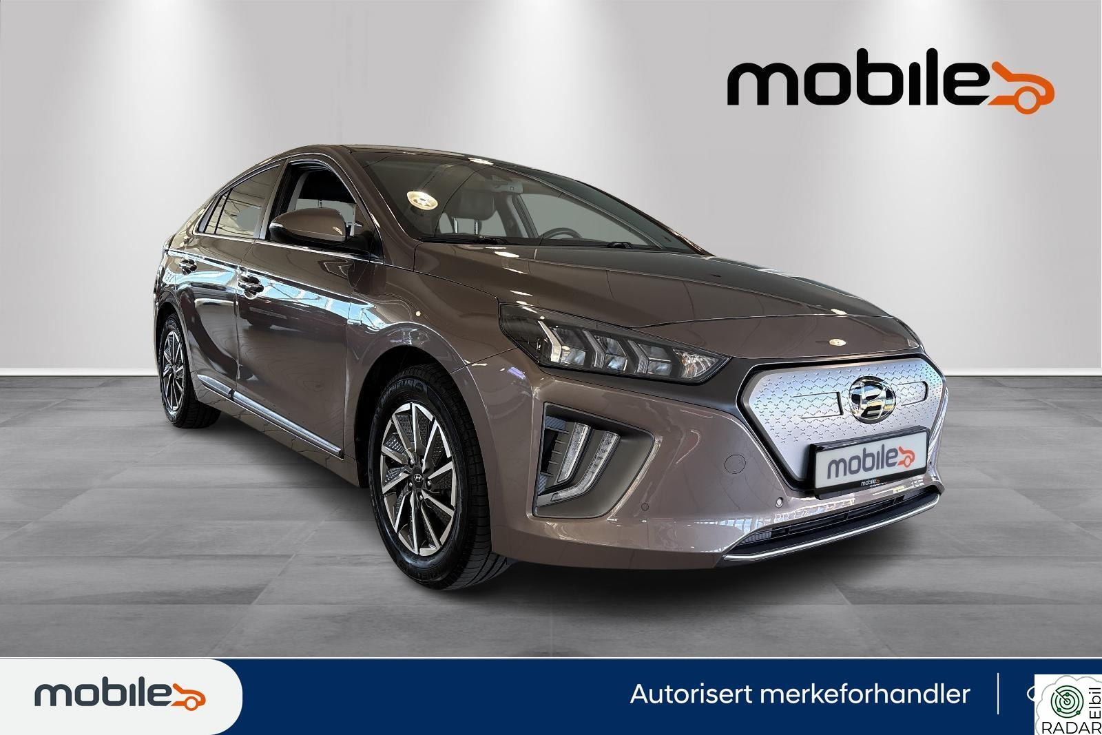 HYUNDAI IONIQ Premium // Skinn // Lav km // Ny EU
