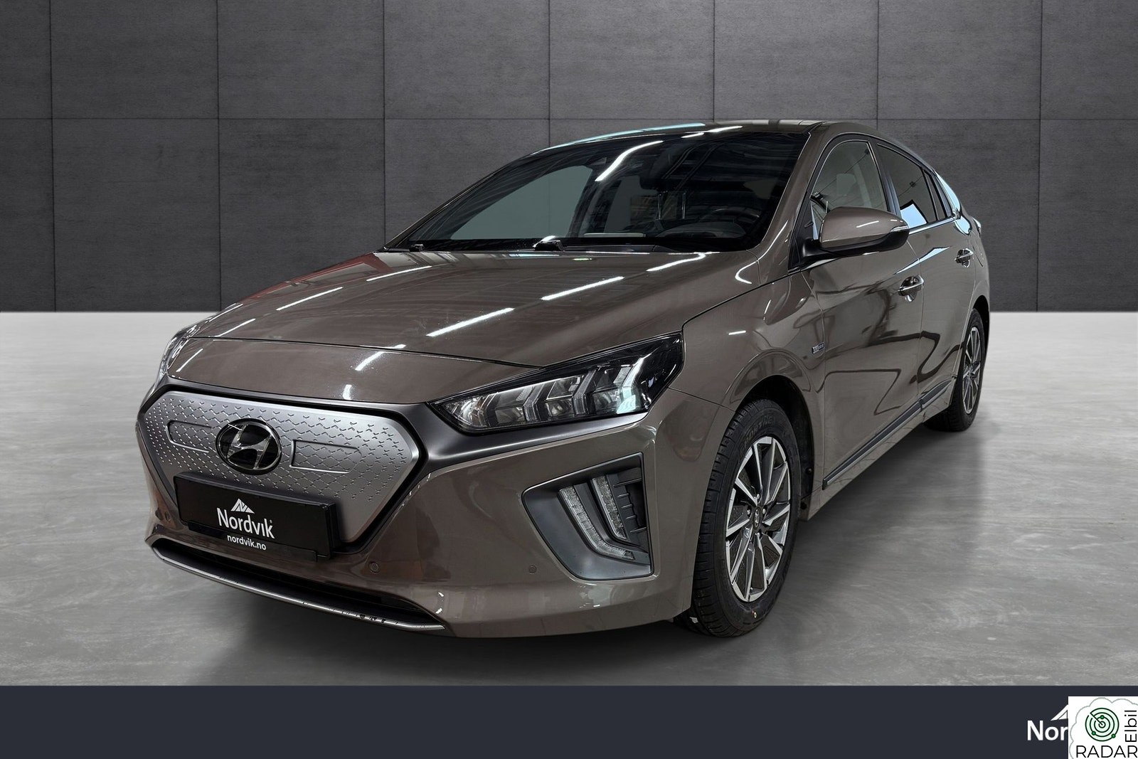 HYUNDAI IONIQ Ryggekamera / Skinn