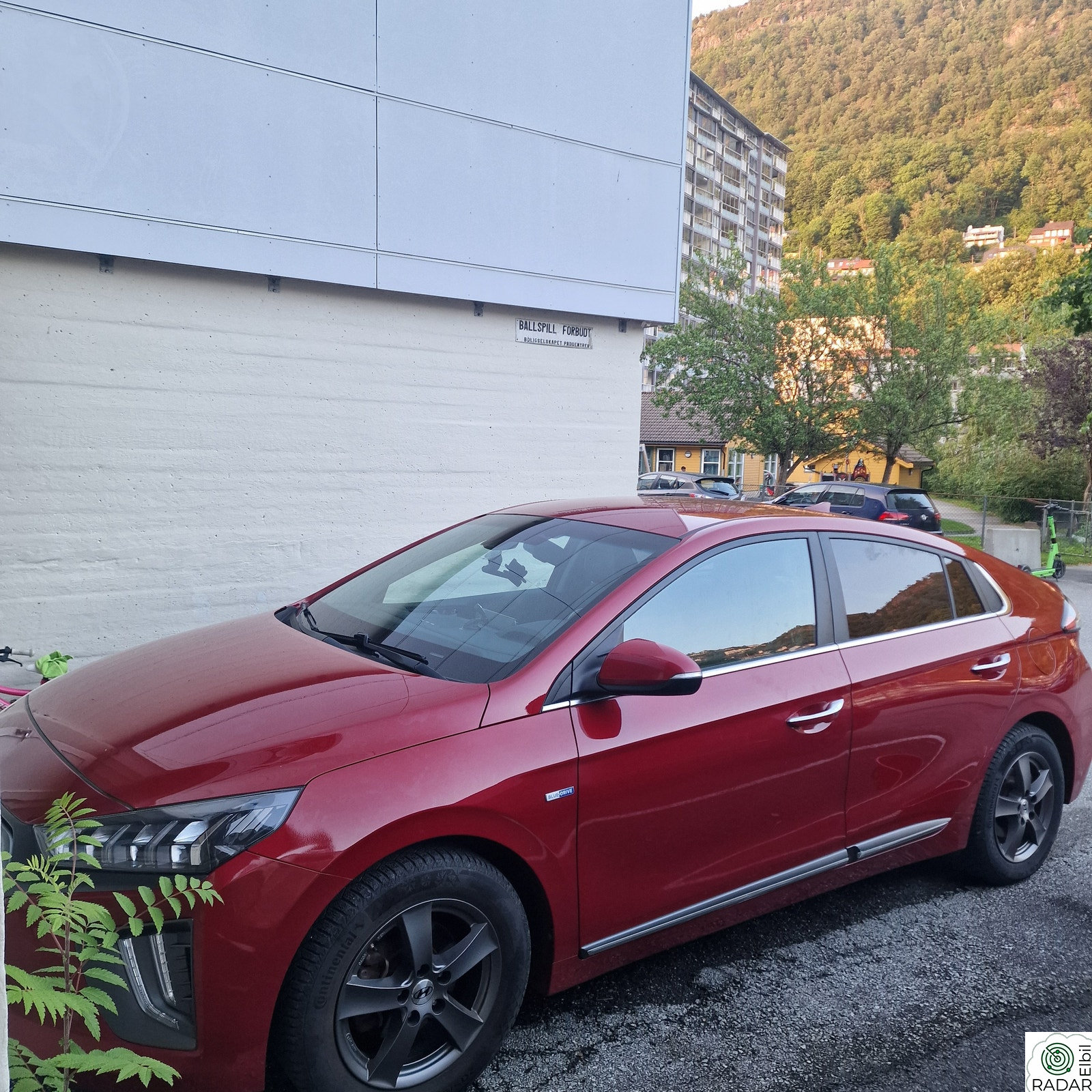 HYUNDAI IONIQ Premium