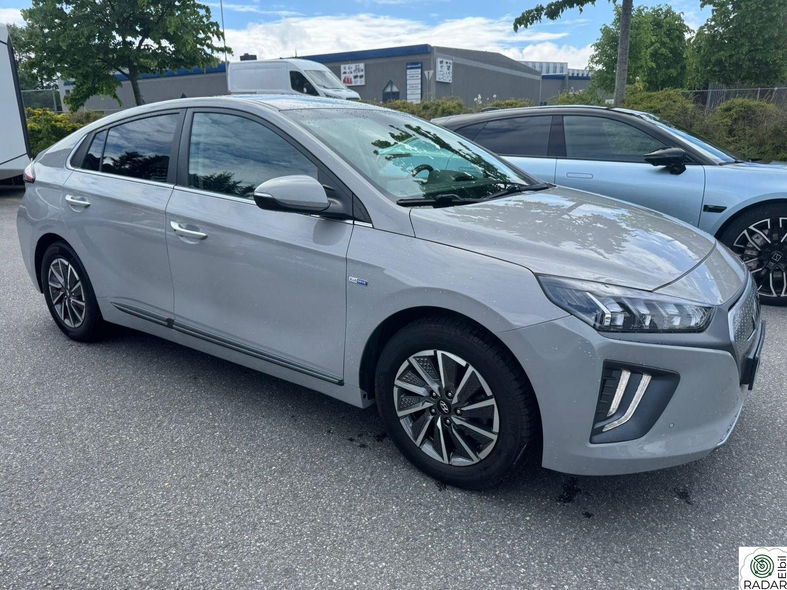 HYUNDAI IONIQ 311KM/SKINN/NAVI/R-KAMERA/DAB/LANE/INFINITY/ACC/S+V++