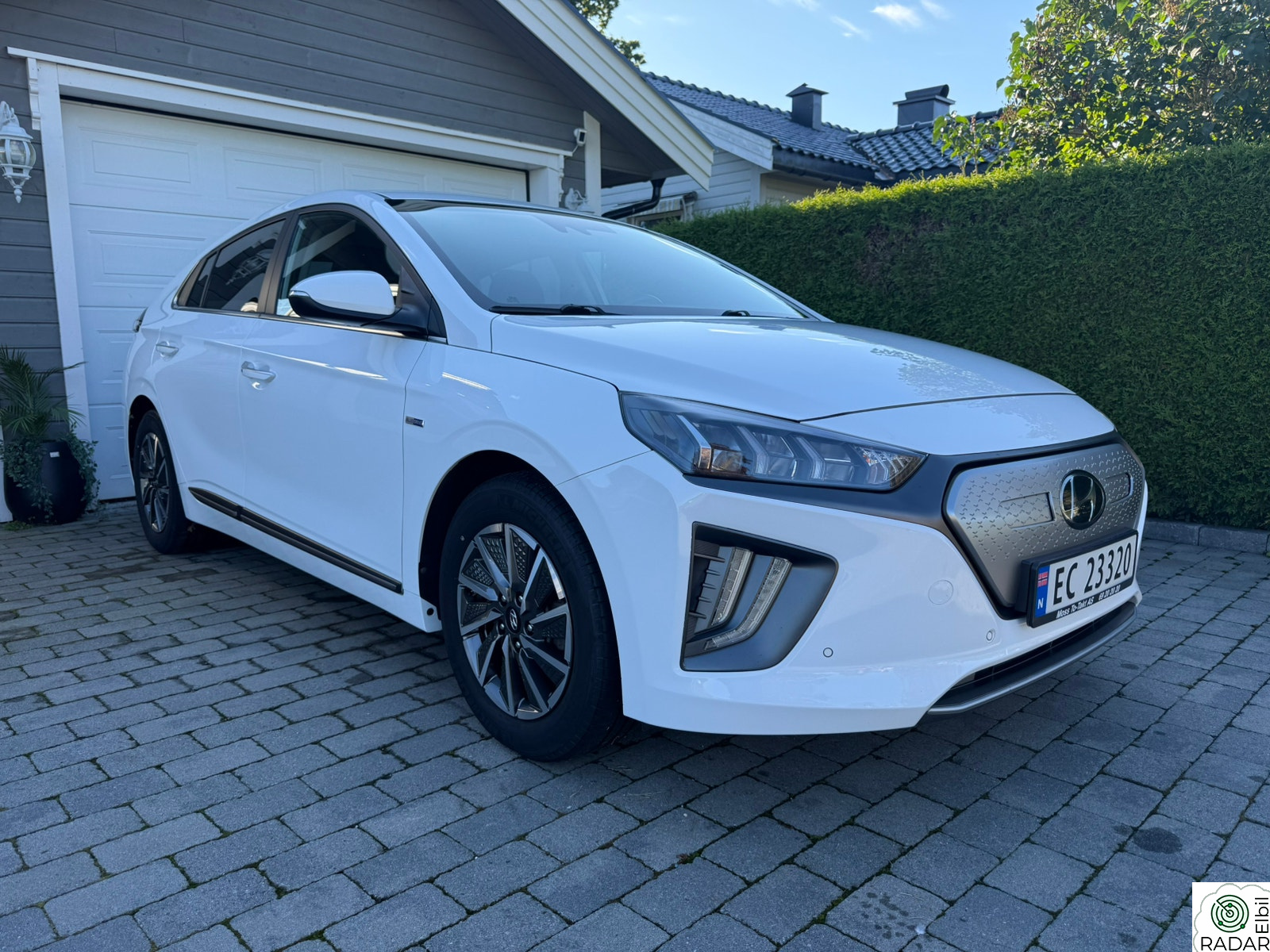 HYUNDAI IONIQ Premium