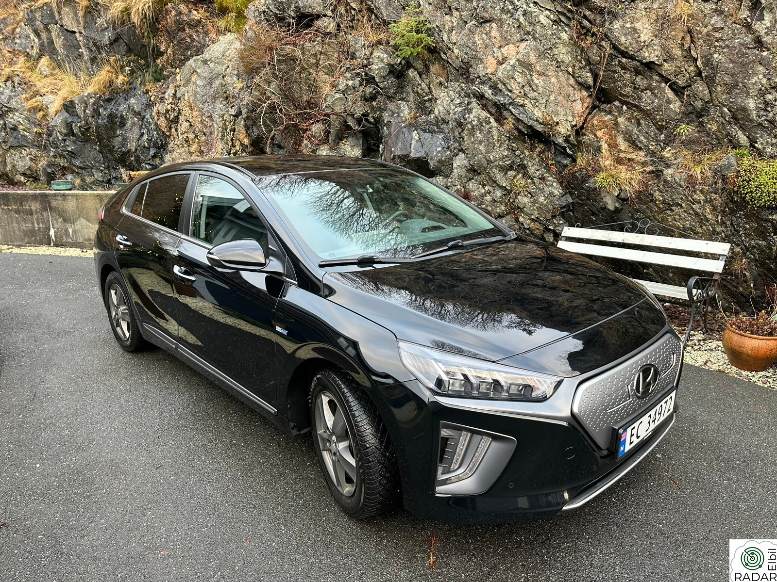HYUNDAI IONIQ Premium