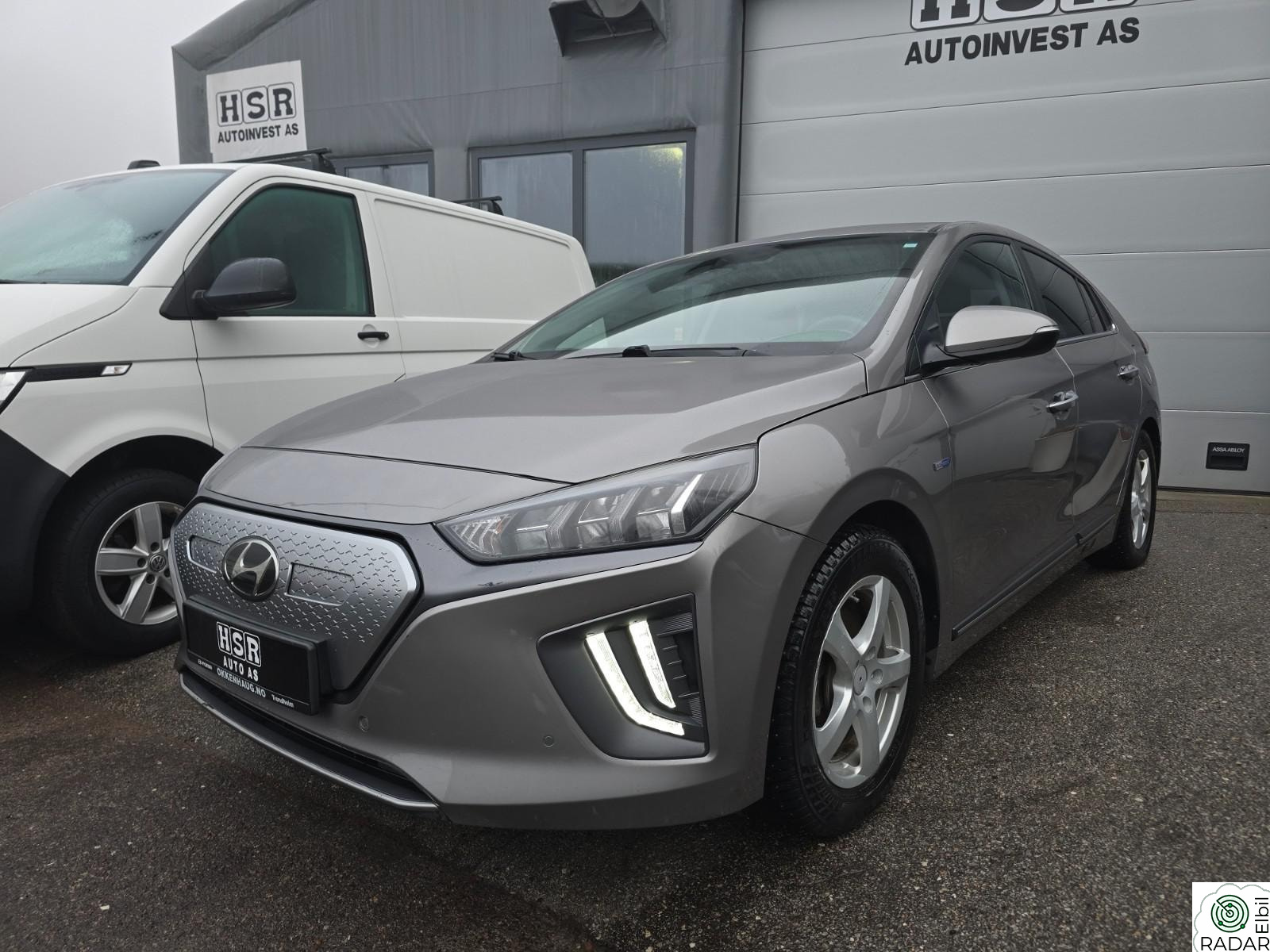 HYUNDAI IONIQ 311km Premium / Infinity / Skinn / ACC / Navi / Kamera