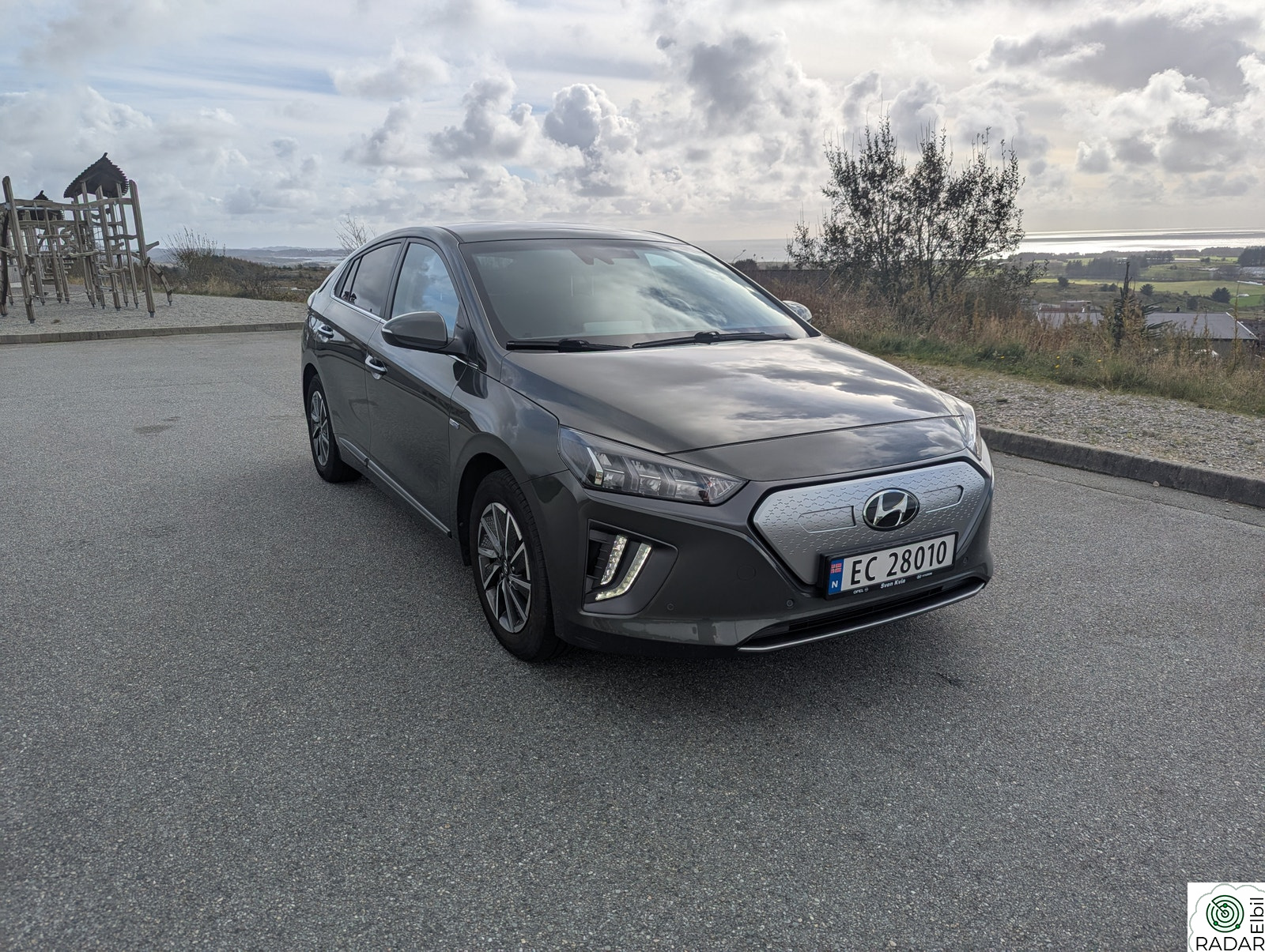 HYUNDAI IONIQ Premium