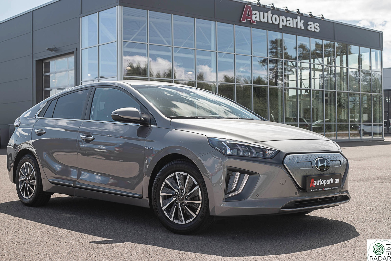 HYUNDAI IONIQ EV/NORSK/DAB+/RATTVARME/ADAPTIV/P.VARMER/KEYLESS/NAVI++