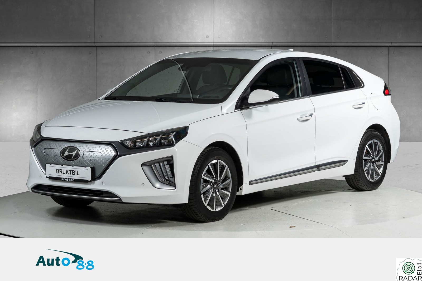 HYUNDAI IONIQ 136 hk 311 km | Ack | Varme i ratt |  Kamera | Infinity