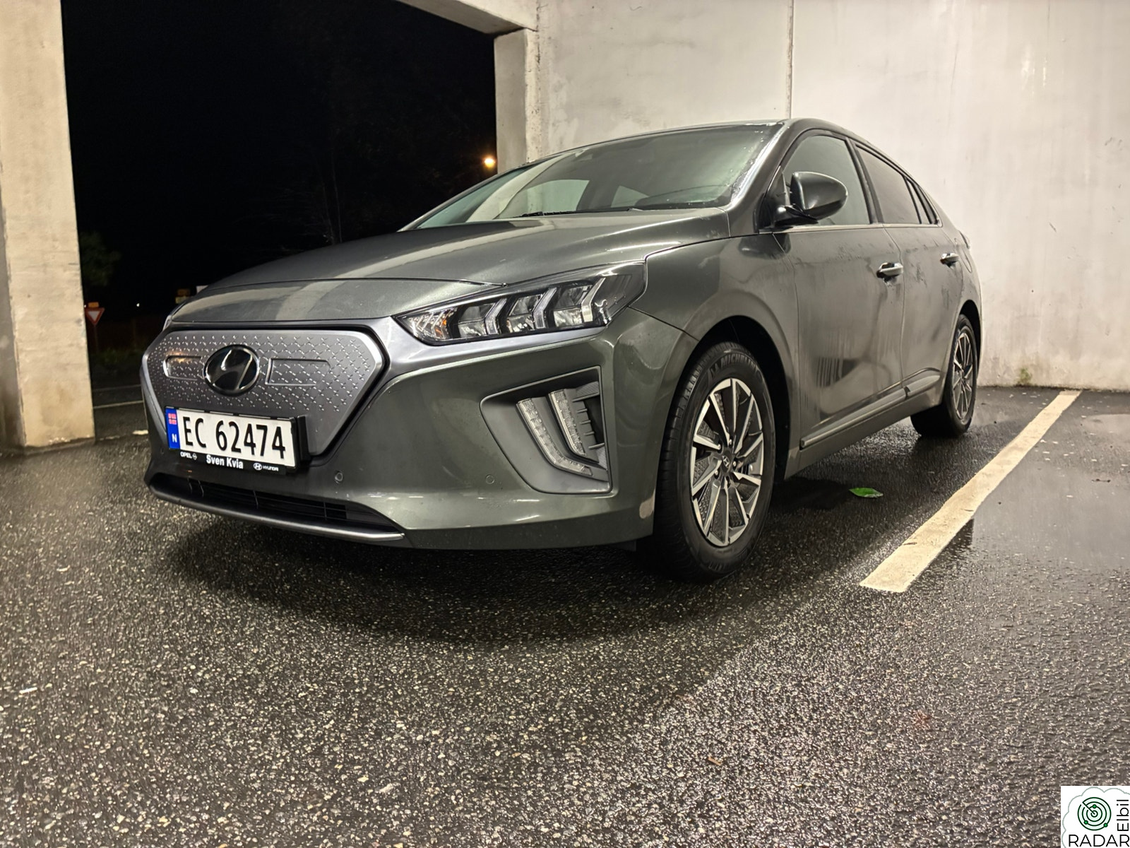HYUNDAI IONIQ Premium