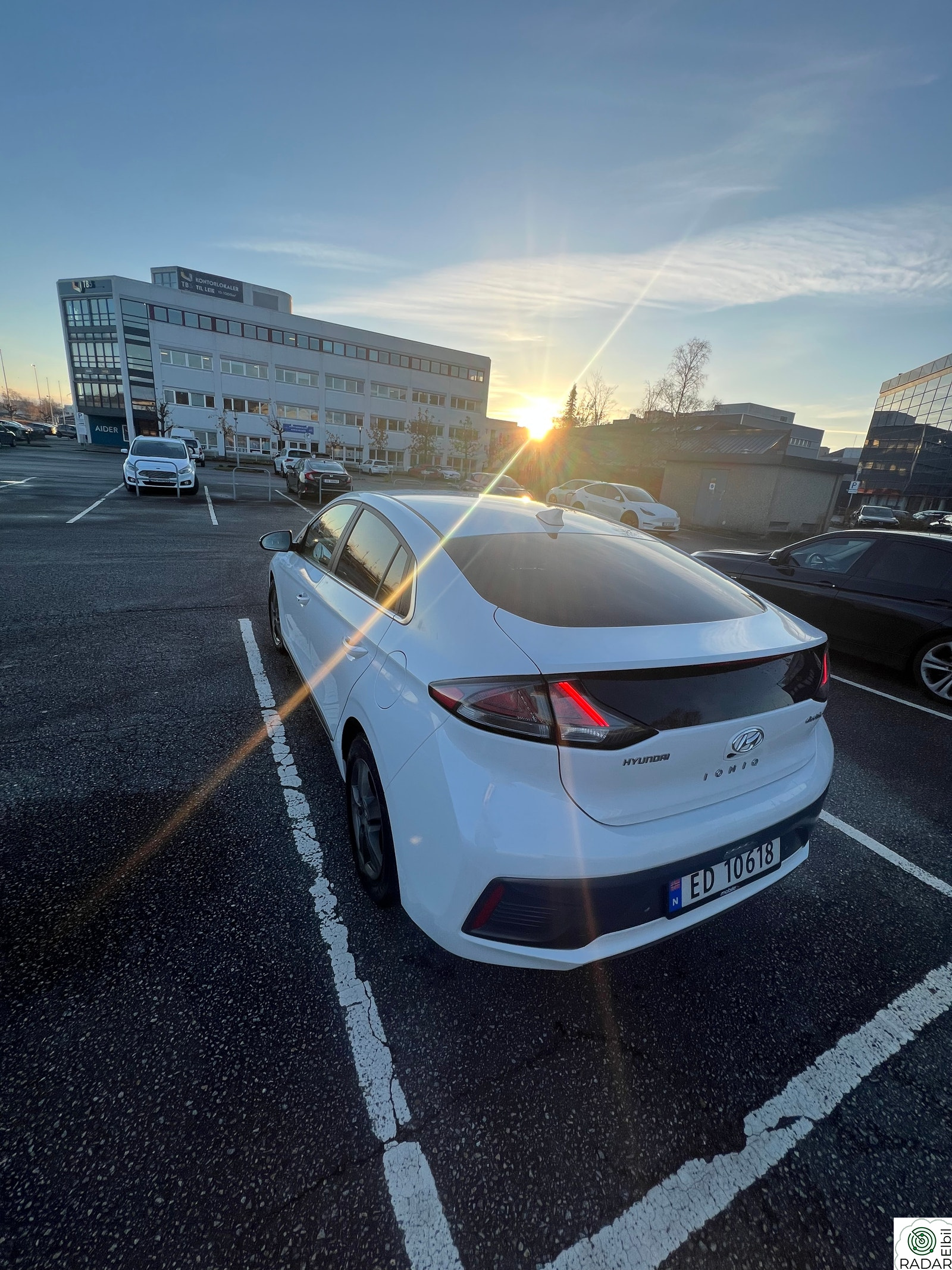 HYUNDAI IONIQ Premium