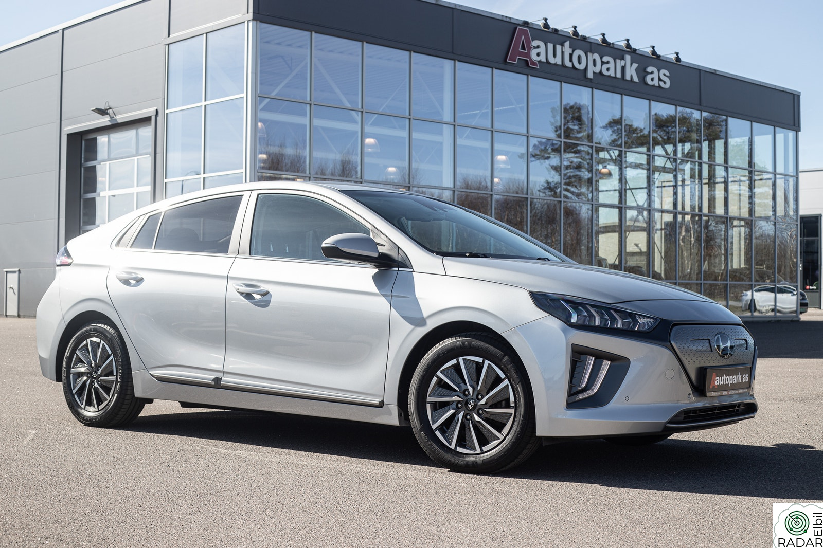 HYUNDAI IONIQ EV/PREMIUM/SKINN/NORSK/RATTVARME/ADAPTIV/P.VARMER++