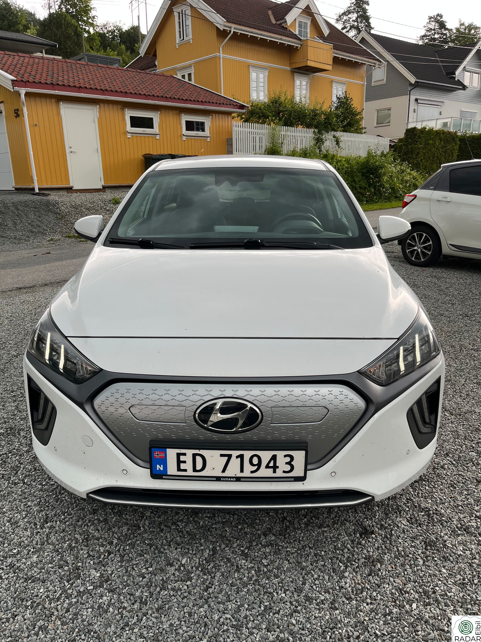 HYUNDAI IONIQ Premium