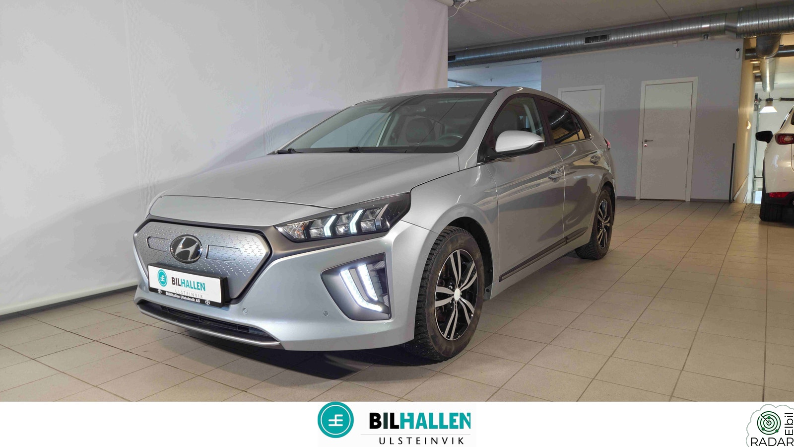 HYUNDAI IONIQ R.Kam/ACC//Vent.skinn/LED/Navi