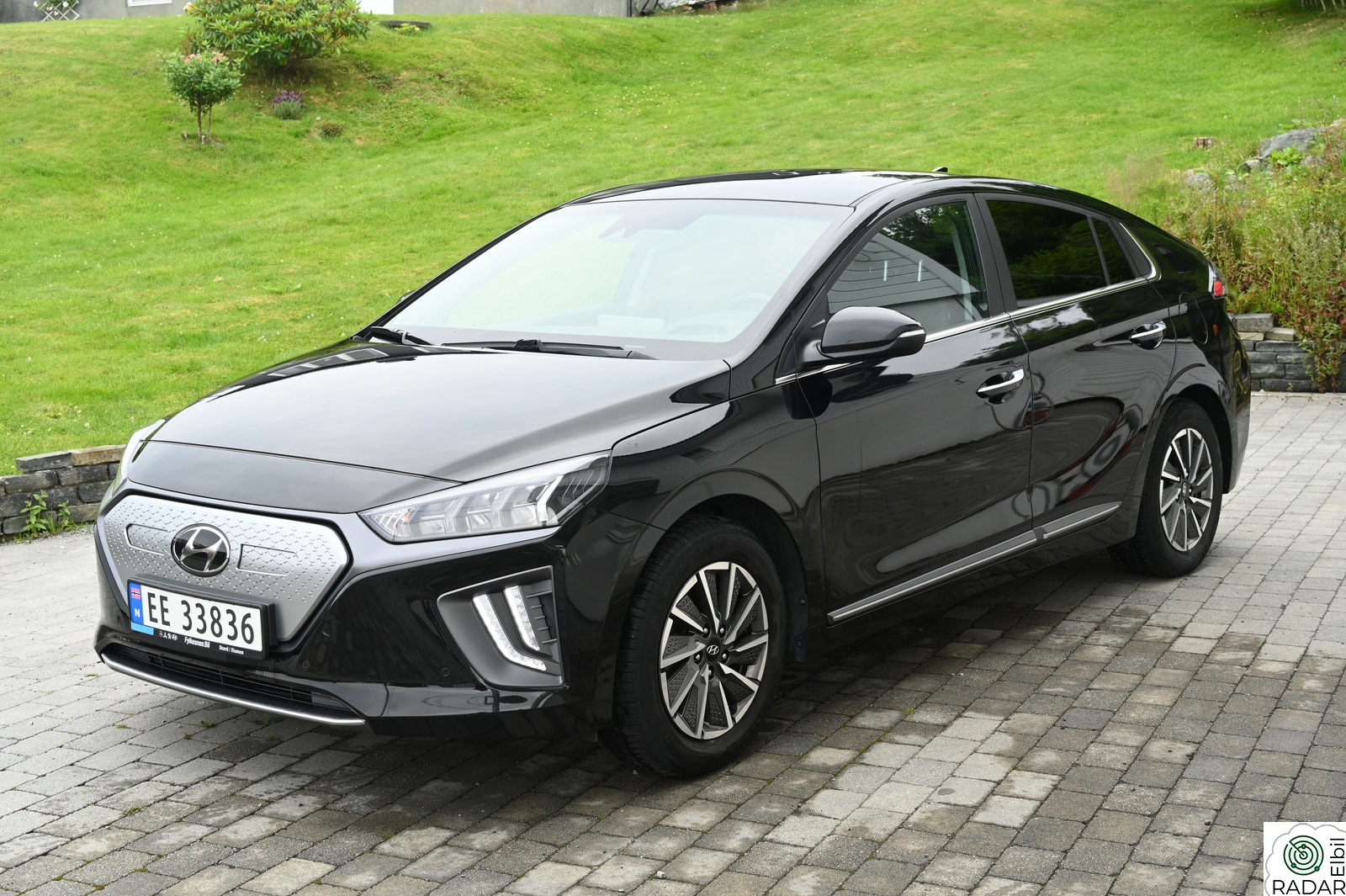 HYUNDAI IONIQ Premium