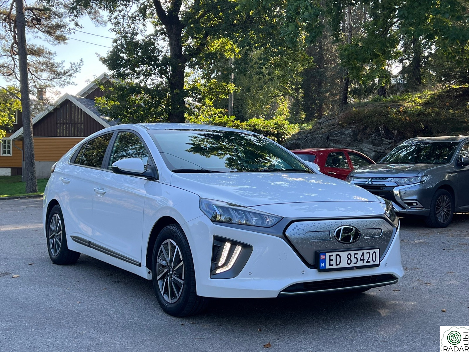 HYUNDAI IONIQ Premium