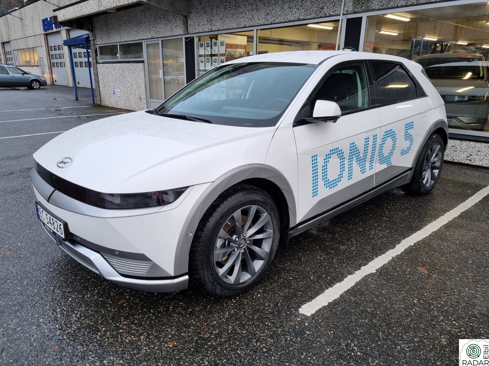 HYUNDAI IONIQ5 Premium  AWD