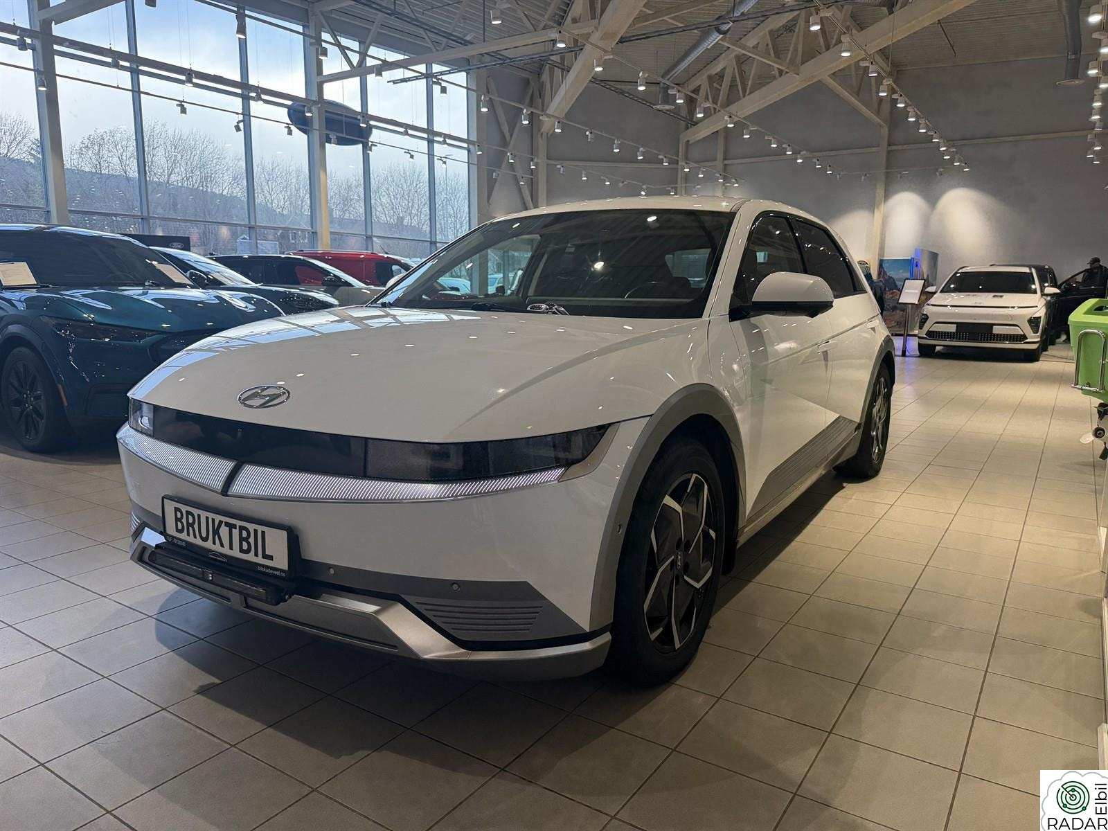 HYUNDAI IONIQ5 Premium LR / AWD / KROK / LED-BAR / SKINN