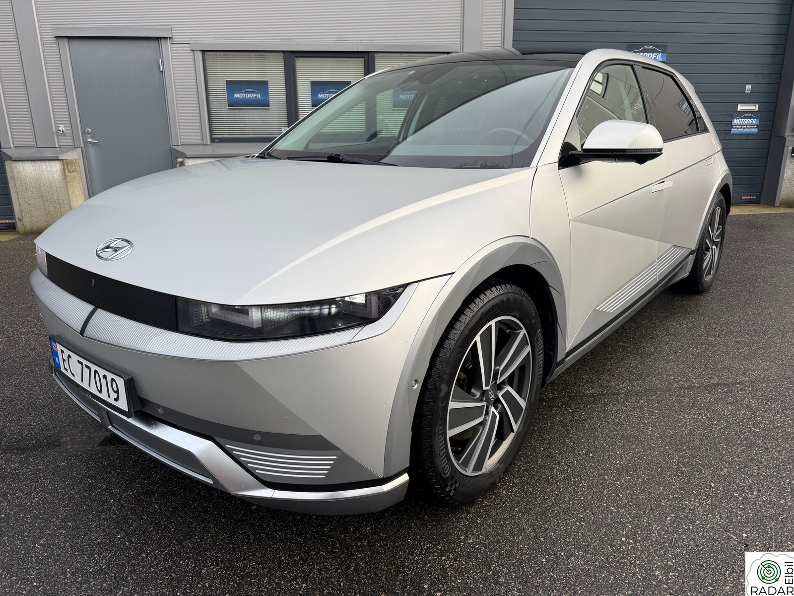 HYUNDAI IONIQ5 Premium AWD  | Krok | EN EIER |