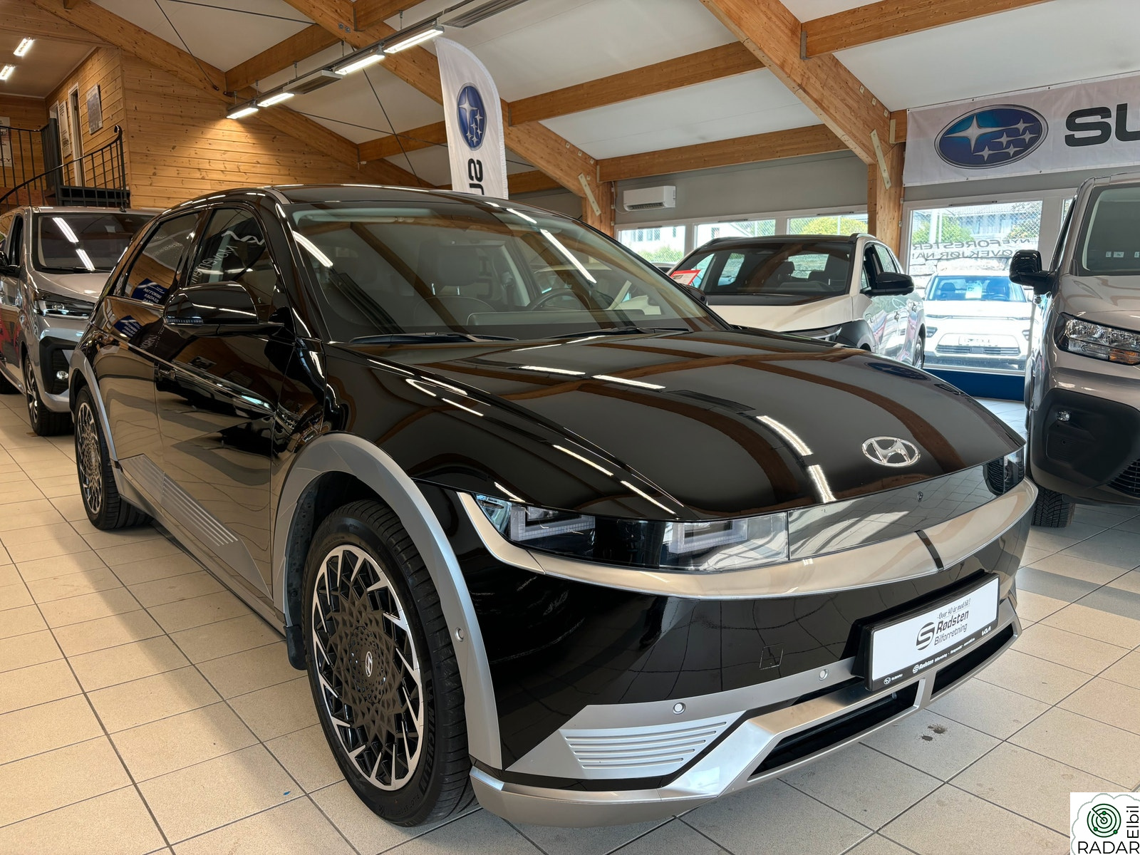 HYUNDAI IONIQ5 LR AWD Premium Skinn, Head Up, Bose, Nybilgaranti ++