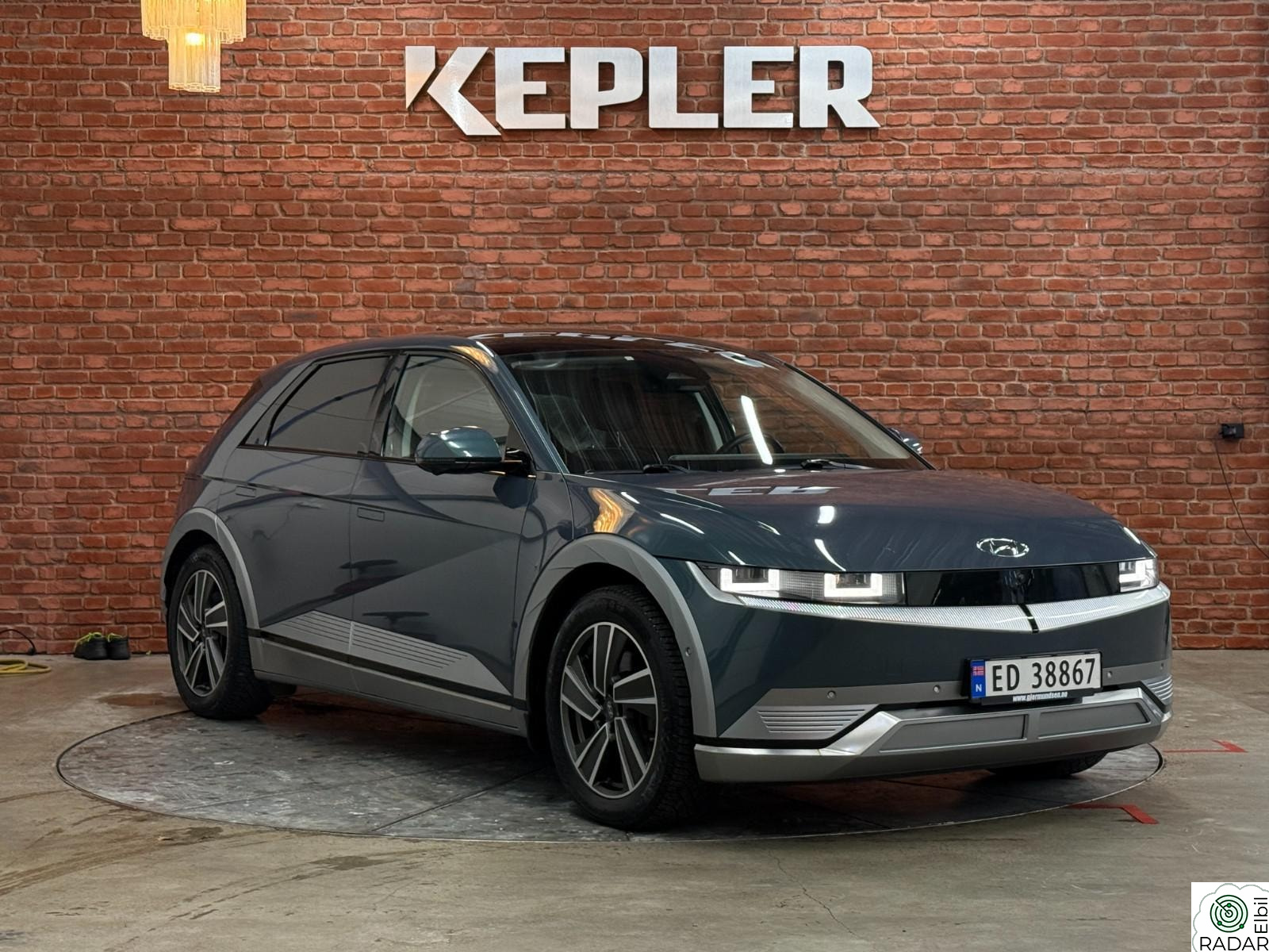 HYUNDAI IONIQ5 Premium LR AWD, Panoramasoltak, 360 kamera, krok ++