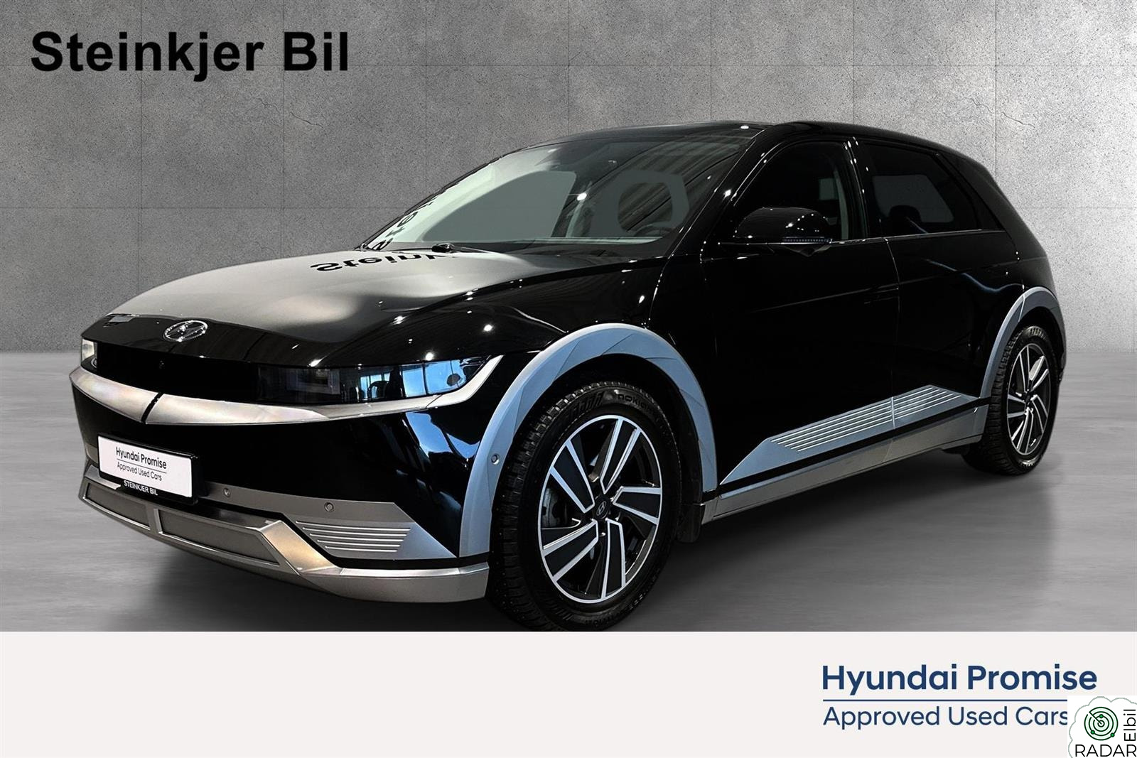HYUNDAI IONIQ5 Premium LR AWD/Glasstak/Krok/ACC/HUD/Bose