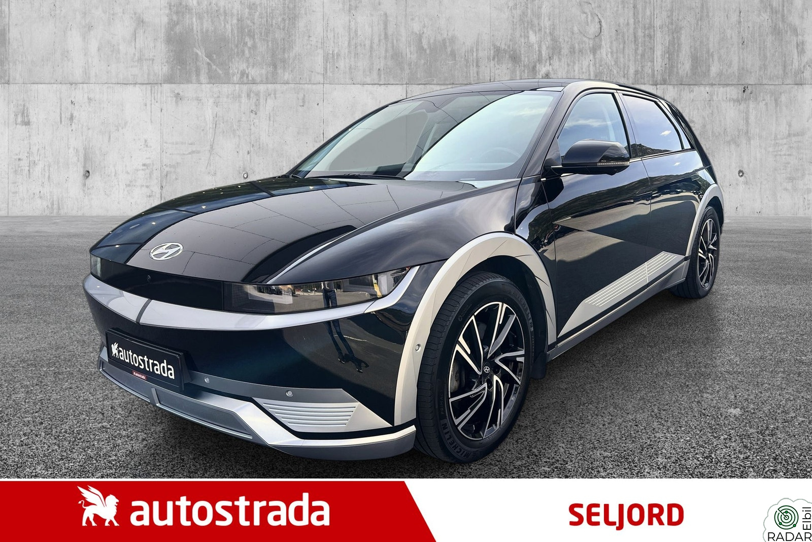 HYUNDAI IONIQ5 Ioniq 5 AWD | Panoramatak | Skinn | NY service & EU!