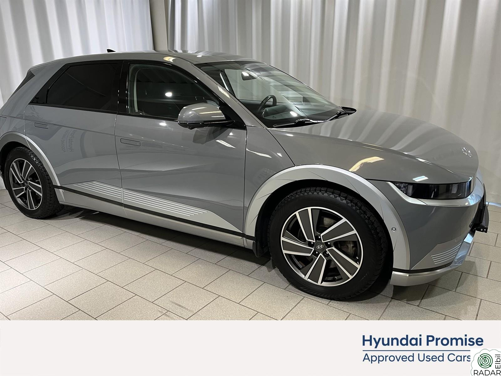 HYUNDAI IONIQ5 Premium AWD LR KROK LEDBAR ACC KAMERA HUD