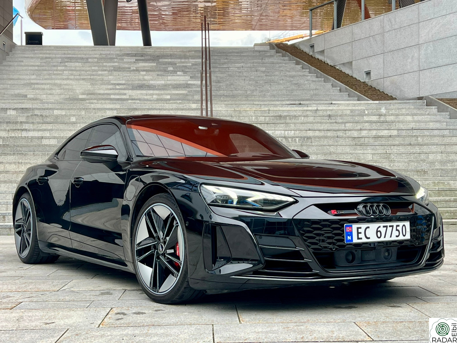 AUDI RS E TRON GT