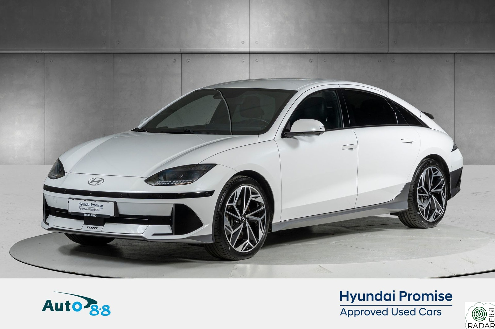 HYUNDAI IONIQ6 77.4 kWh AWD Premium.
