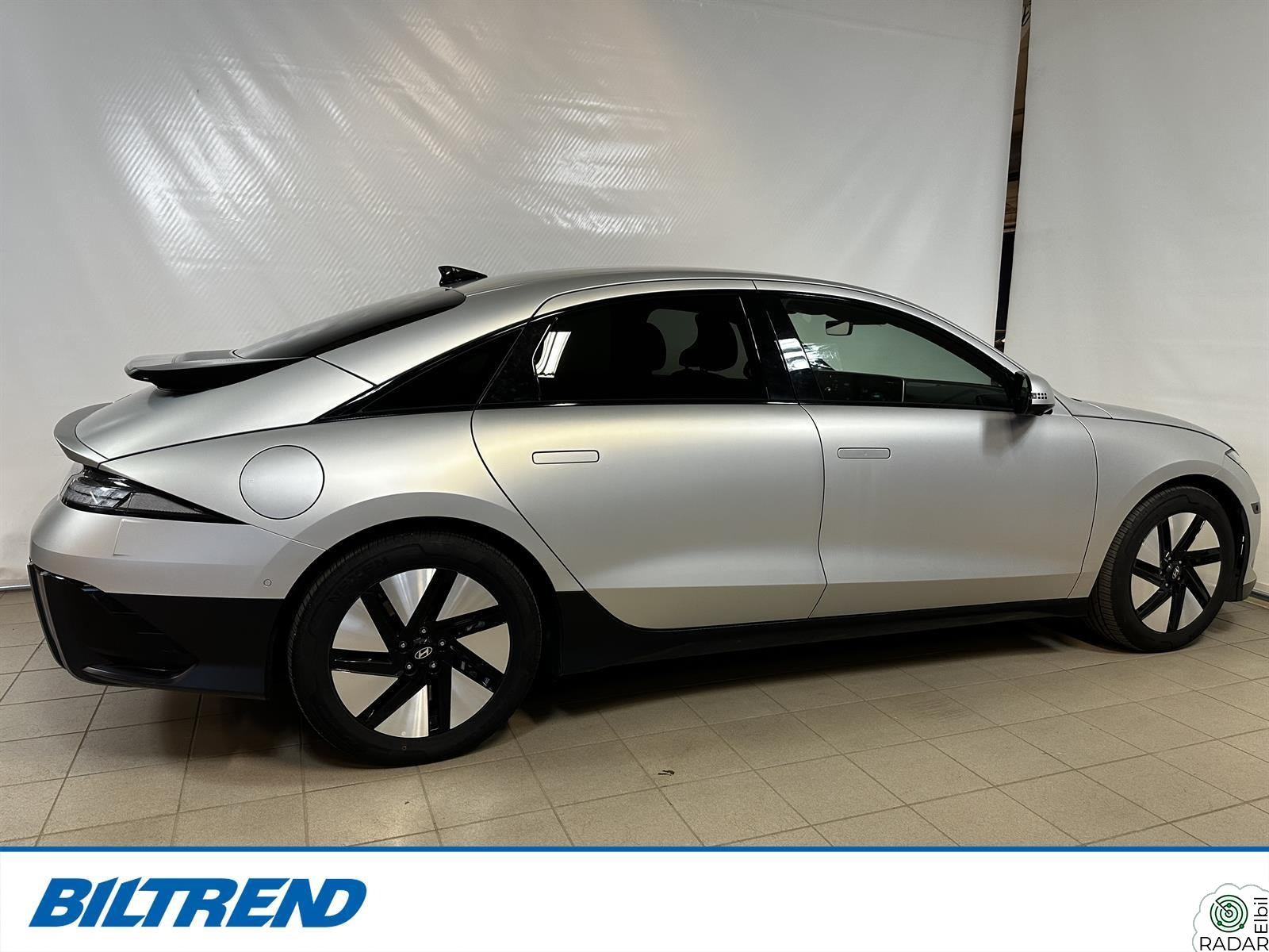 HYUNDAI IONIQ6 Premium