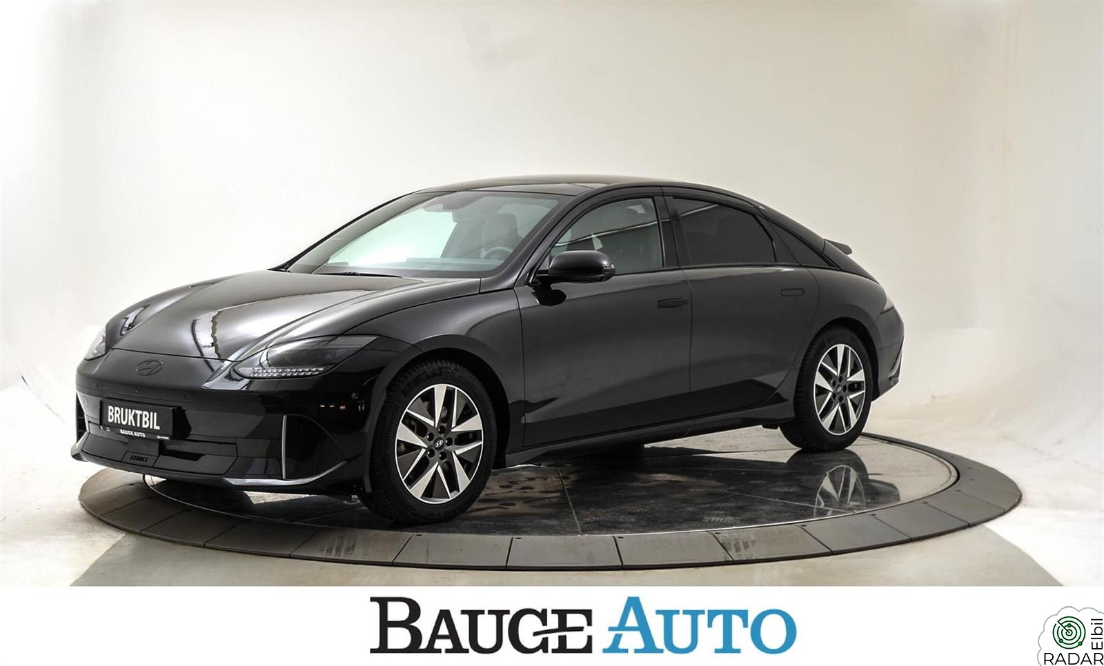 HYUNDAI IONIQ6 First Edition AWD/HUD/Soltak/520WLTP++