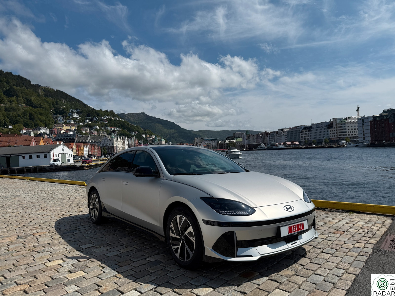 HYUNDAI IONIQ6 IONIQ 6 Premium • AWD • Long Range • Fullt utstyrt