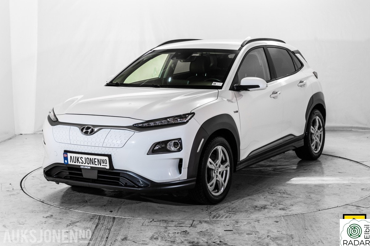 HYUNDAI Kona BASE ACC LED NAVI FJERNLYSASSISTENT VARMEPUMPE