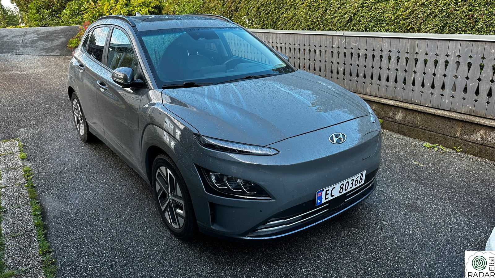 HYUNDAI Kona Premium LR