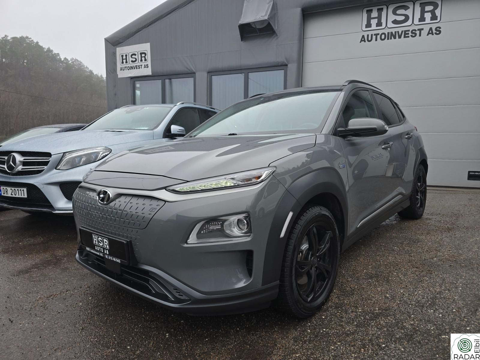 HYUNDAI Kona 305km LaneAssist / ACC / Krell / Navi / Rattvarme