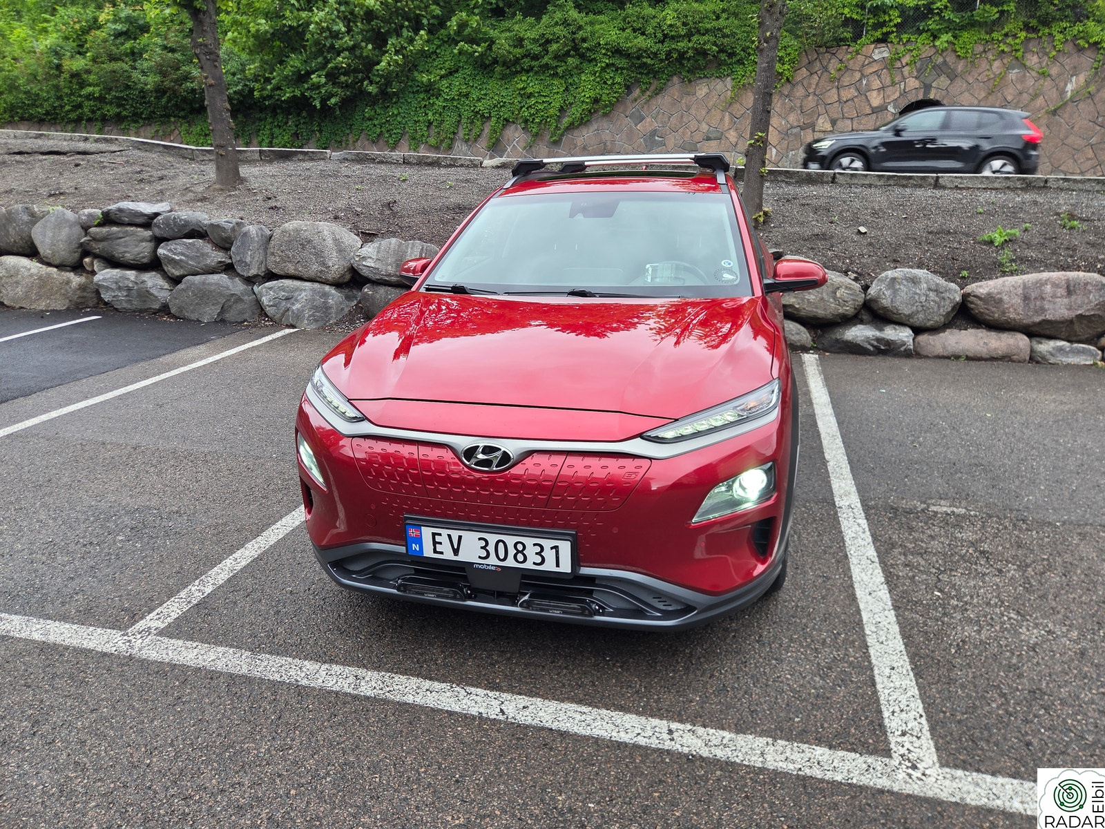 HYUNDAI Kona Premium Long Range. Ikke bruktimport. Takluke