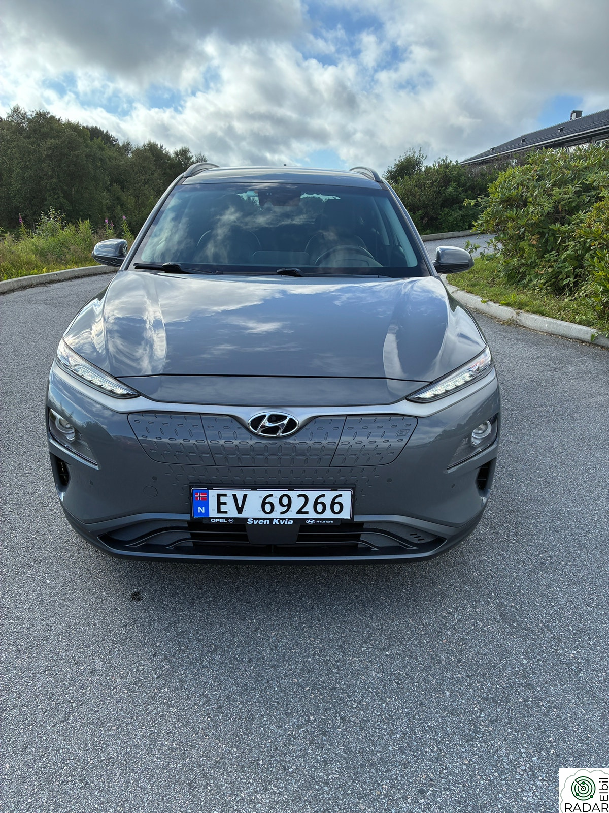 HYUNDAI Kona TEKNIKK, NAVI, SKINN ACC, RYGGESENSOR F/B