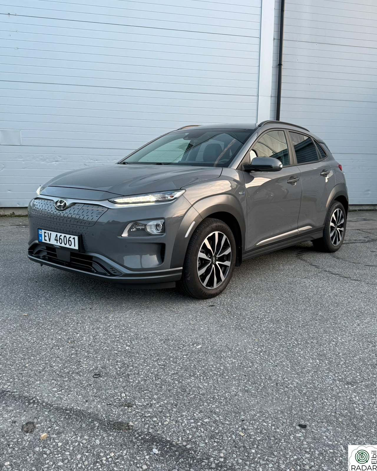HYUNDAI Kona Premium